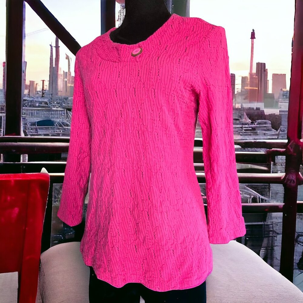 HABITAT (MED) Stretchy Comfort Pullover Long Sleeve in Rasberry/Pink